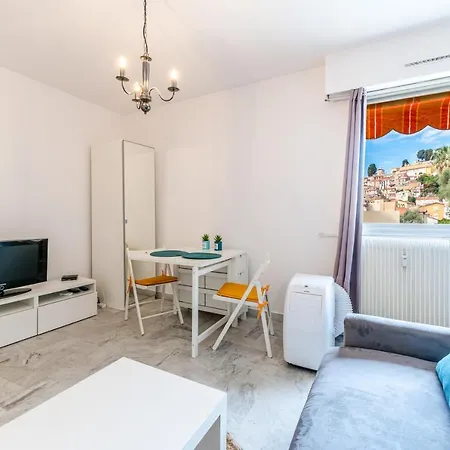Cosy Studio, Residence En Front De Mer Au Port Garavan De Menton *